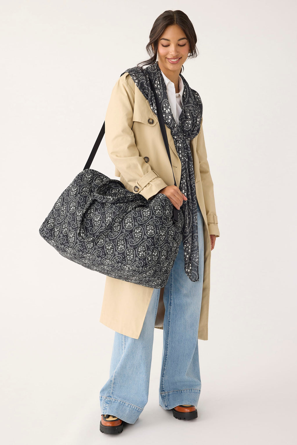 Large Weekender Travel Bag - Circular Paisley