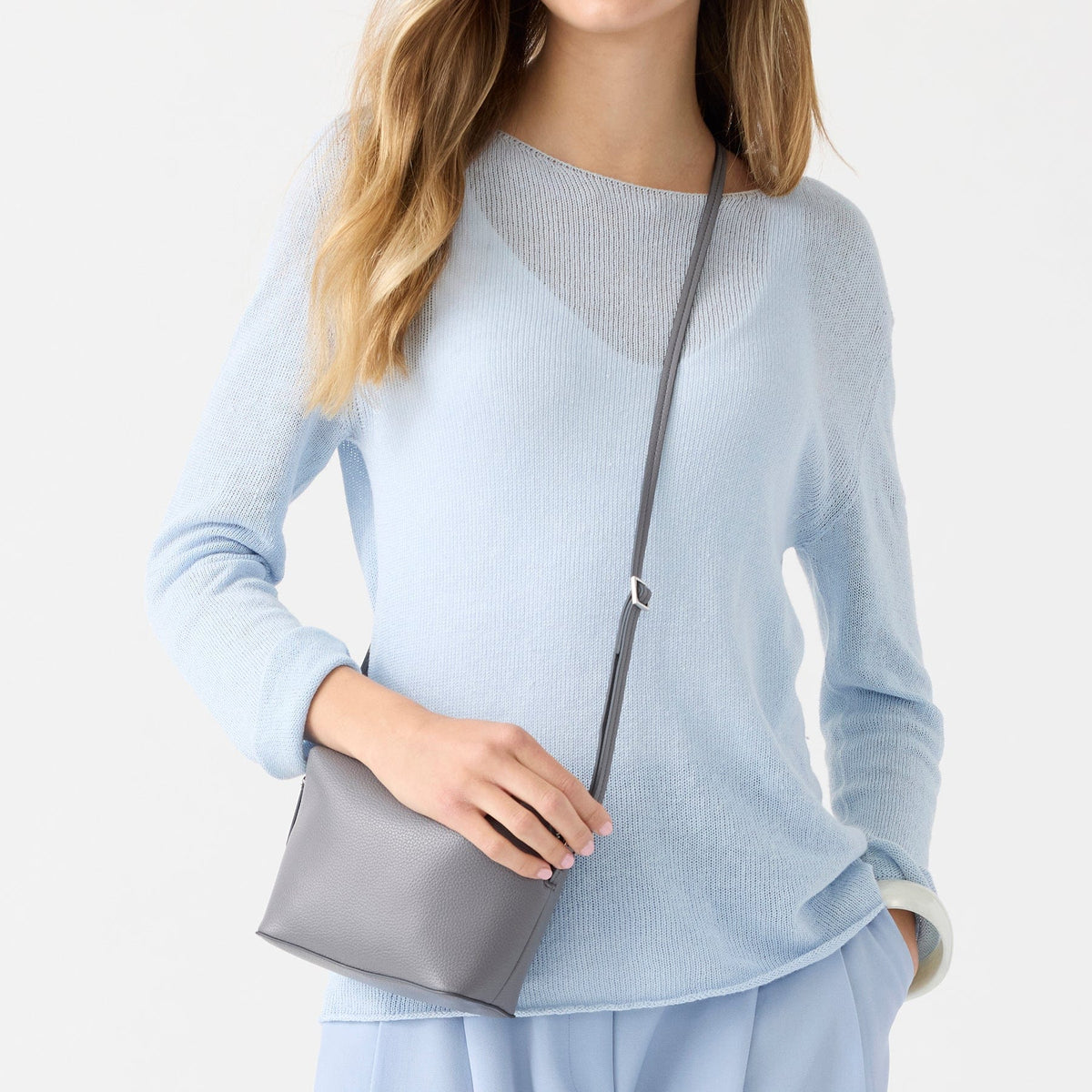 Camera Bag Crossbody - Quiet Shade