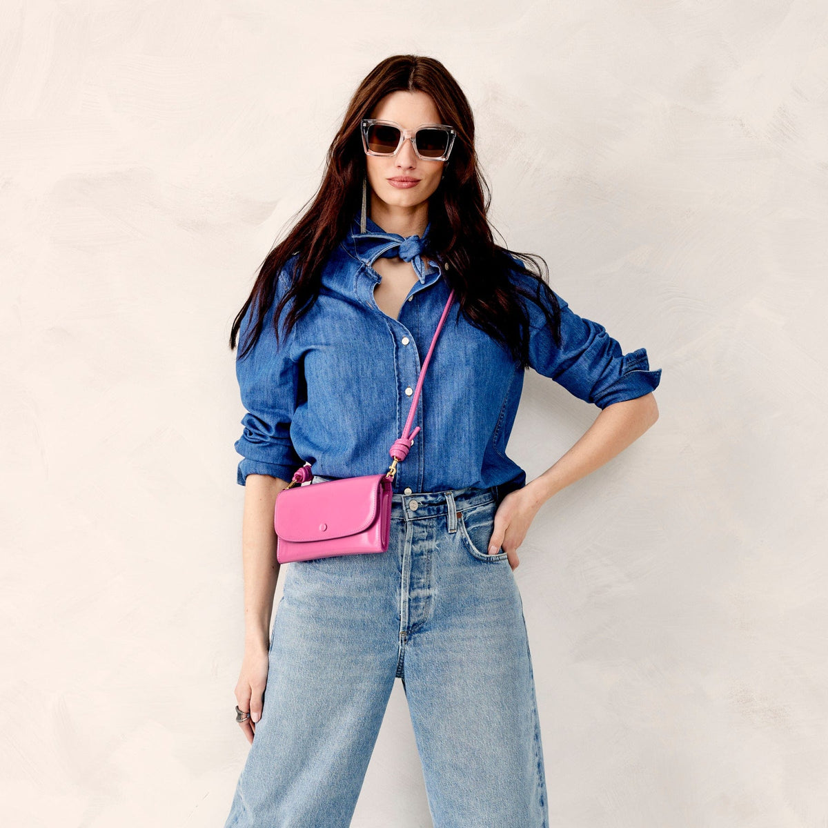 Wildwood Wallet Crossbody - Ibis Rose