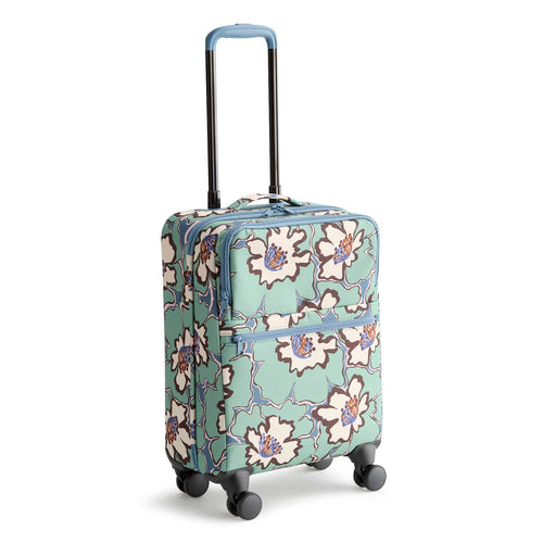 22" Spinner - Reflecting Lily Pads Cottage Cream
