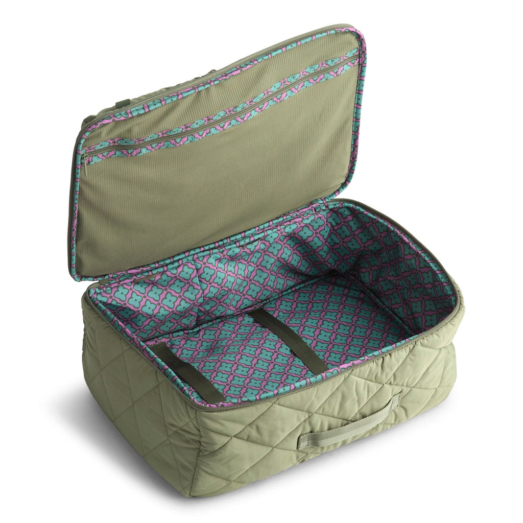 Essential Travel Backpack - Deep Lichen Green