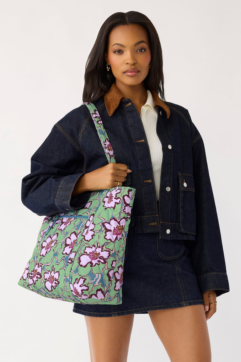 Vera Tote - Reflecting Lily Pads