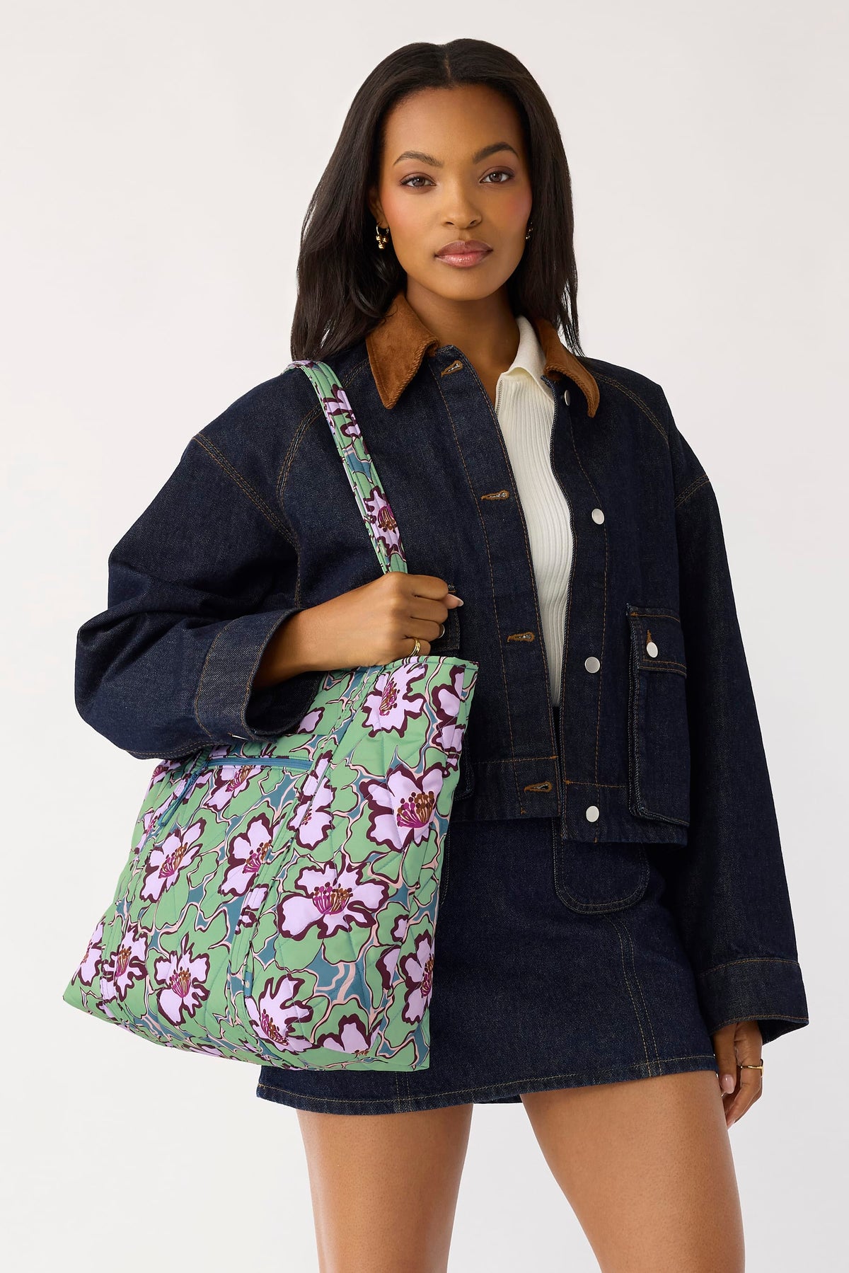 Vera Tote - Reflecting Lily Pads