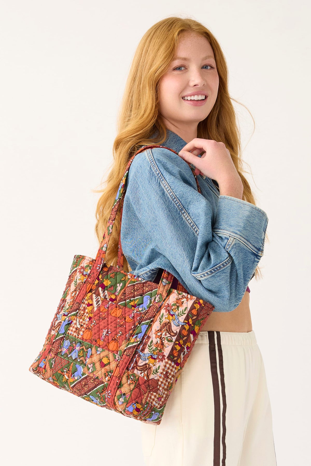 Disney Small Vera Tote - Winnie the Pooh's Autumn Adventures